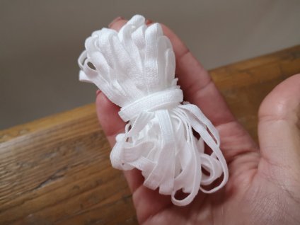 Guma prádlová 4mm biela