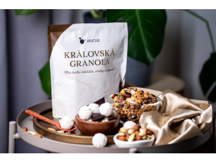 Kráľovská granola – Mix horká čokoláda, oriešky a rafaelo