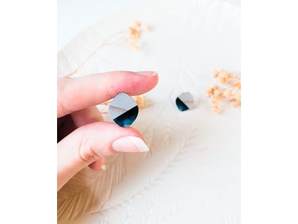 Dotek rána lístky 1 02