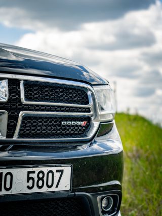Detaily našeho Dodge Durango, jak se vám líbí?🤔 Rezervace na amerikanakolech.cz #rentcar #dodge #durango #fyp #photo