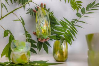 Nature reflected in glass. Colours inspired by spring. #springcolors #natureinspired #greenpalette #glassdecor...