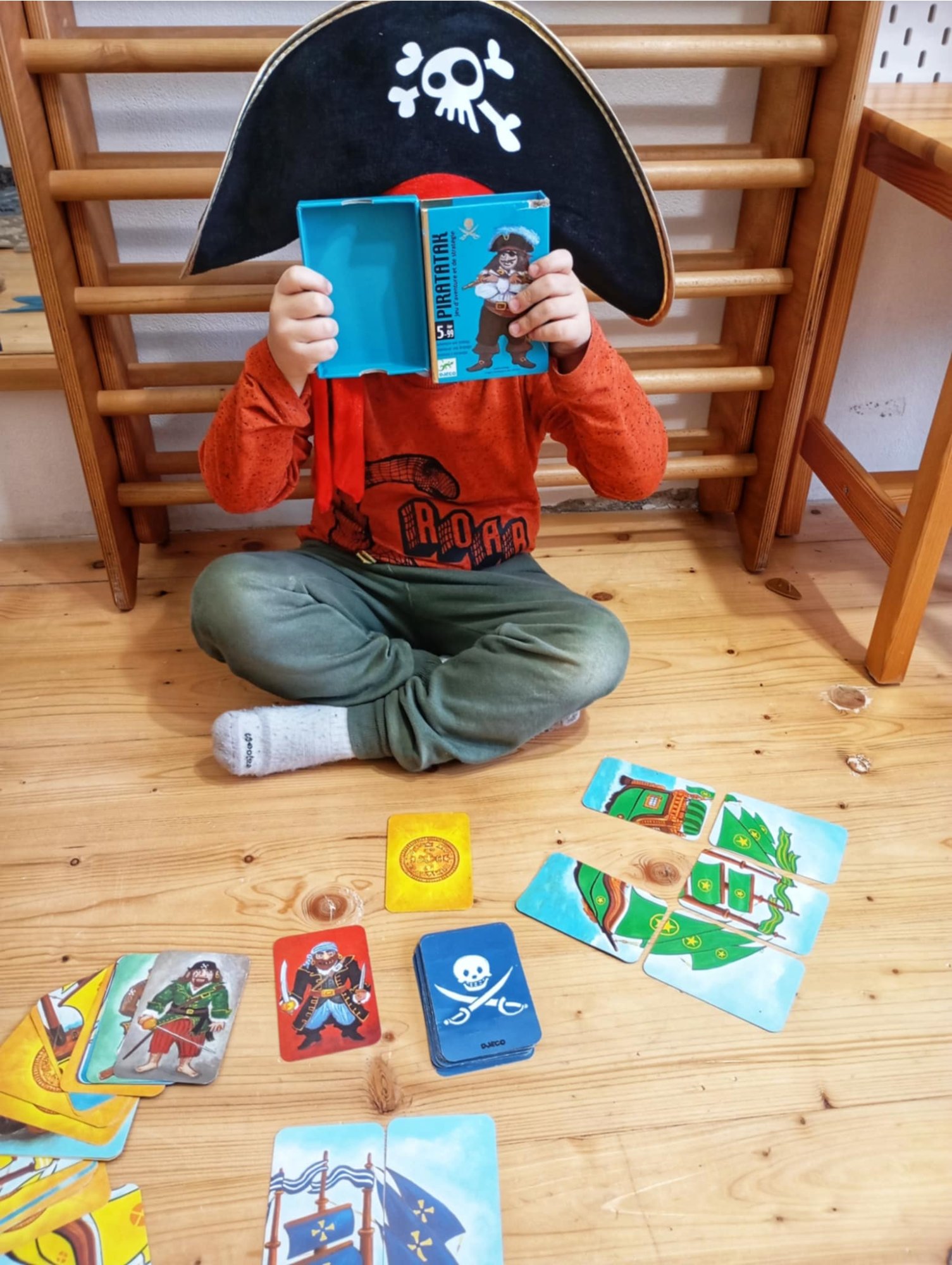 Recenze karetní hry Útok pirátů / Piratatak od Djeco