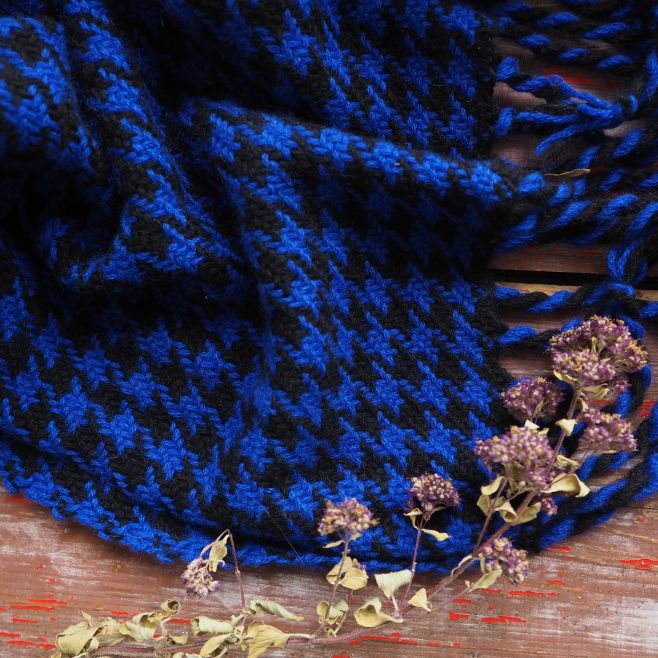 I když vím, že mnohem důležitější je, jak nakonec tkanina bude vypadat jako celek, a jak vám zapadne do šatníku a vylepší...