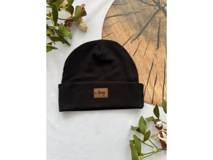 ŽEBROVANÁ ČEPICE -ČERNÁ