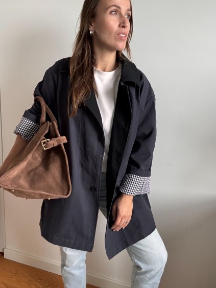 Trench coat v tmavomodré barvě