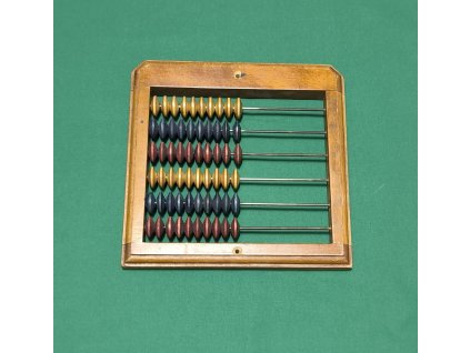 Počítadlo nástěnné, použité