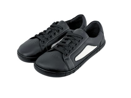 Antal Aire barefoot sneakers Black and White