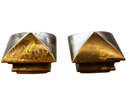 mosazná ozdoba k zakončení postele - pár