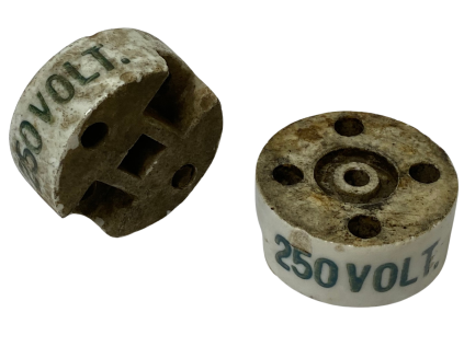 porcelánový izolátor