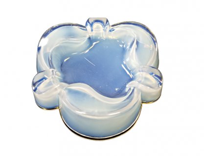 1. Opálový popelník Noverraz Opalex Francie opálové sklo Antik Kureš starožitné sklo strožitnosti antique glass opalescent glass antiques