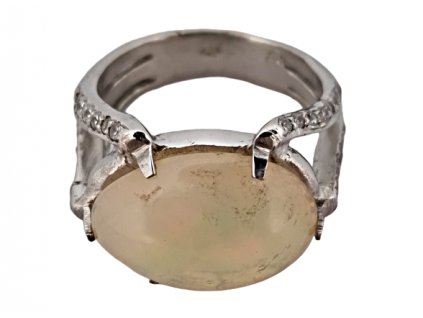Stříbrný prsten etiopský opál zirkonie Antik Kureš šperky I.