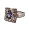Stříbrný prsten s kamenem barvy tanzanitu Antik Kureš starožitné šperky II.