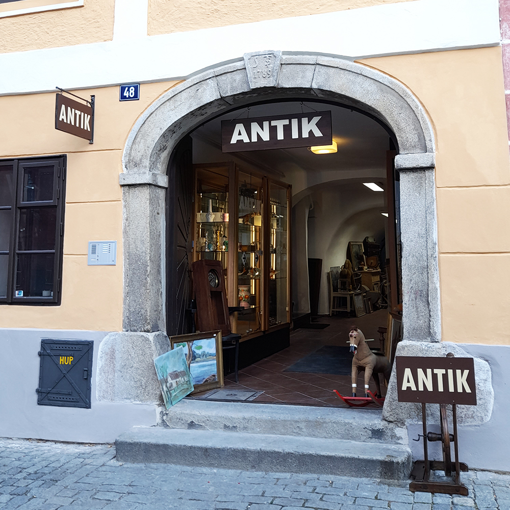 Antik Sterzinger prodejna