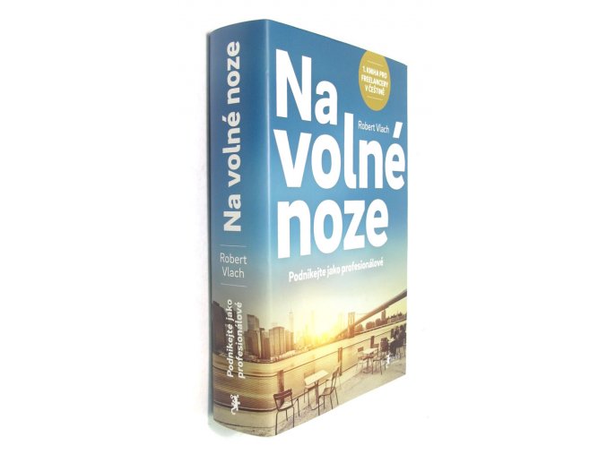 Na volné noze