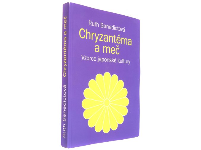 Chryzantéma a meč