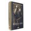 Růže a lev