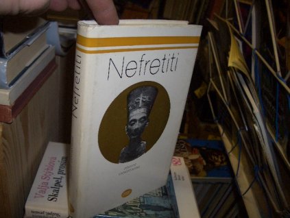 Nefertiti - slovensky