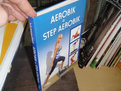Aerobik a Step aerobik