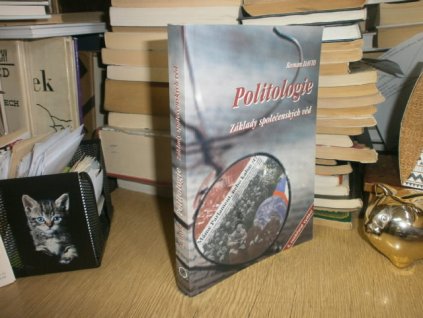 Politologie: Základy společenských věd