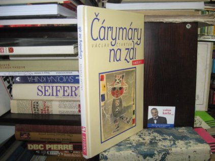 Čárymáry na zdi
