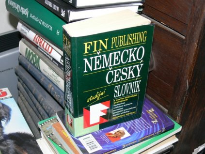 Německo-český studijní slovník
