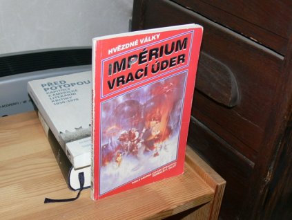 Hvězdné války - Impérium vrací úder