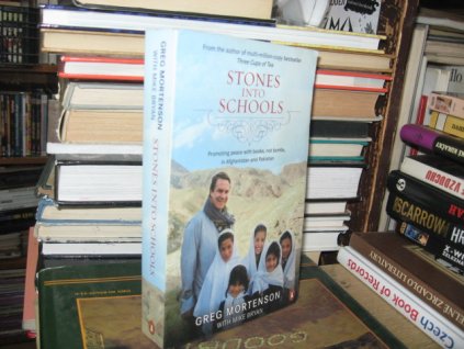 Stones into Schools (anglicky)