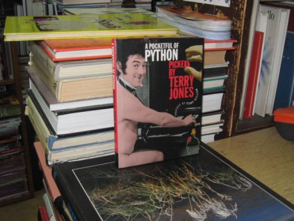 A Pocketful of Python (anglicky)