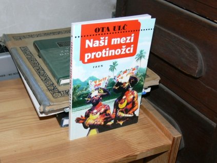 Naši mezi protinožci