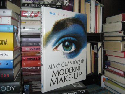 Moderní make-up