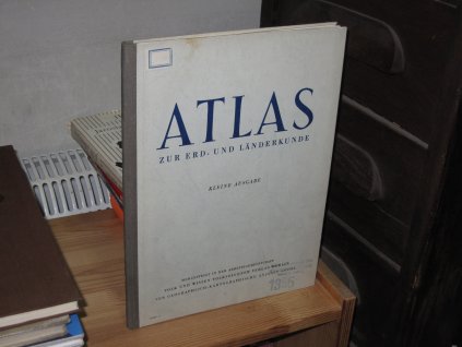 Atlas zur Erd- und Länderkunde - Kleine Ausgabe