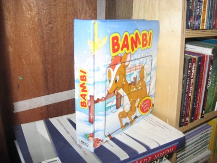 Bambi - 5 puzzle uvnitř knihy