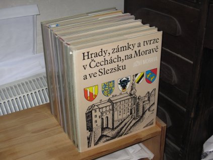 Hrady, zámky a tvrze v Čechách, na Moravě a ve Slezsku I.-VII. (komplet 7 svazků)