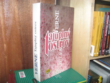 Tajuplný ostrov