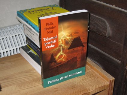 Tajemné pověsti české