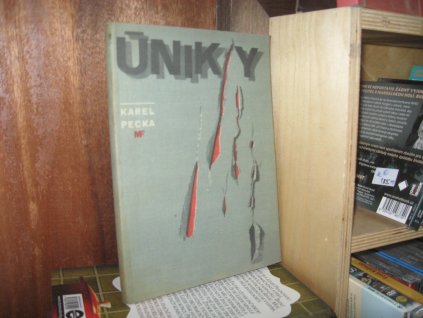 Úniky