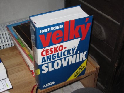 Velký česko-anglický slovník