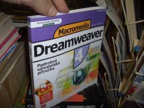 Macromedia Dreamweaver 4 + CD