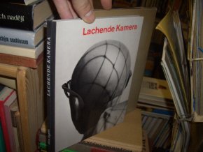 Lachende Kamera