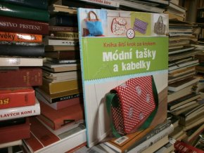 Módní tašky a kabelky