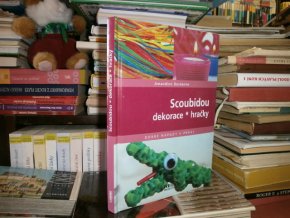 Scoubidou dekorace - hračky