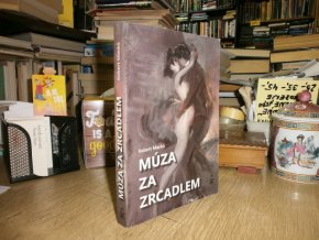 Múza za zrcadlem