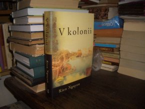 V kolonii