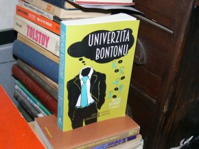 Univerzita bontonu