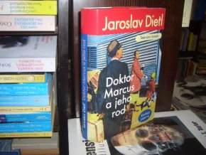 Doktor Marcus a jeho rod