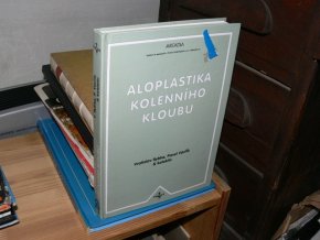 Aloplastika kolenního kloubu