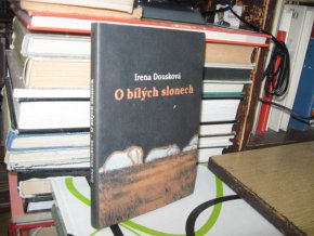 O bílých slonech