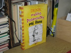 Deník malého poseroutky 4: Psí život