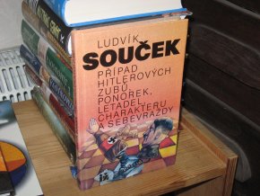 Případ Hitlerových zubů, ponorek, letadel, charakteru a sebevraždy