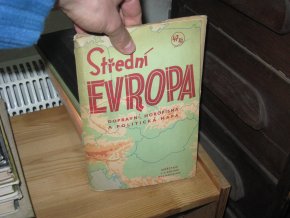 Střední Evropa: Dopravní, horopisná a politická mapa